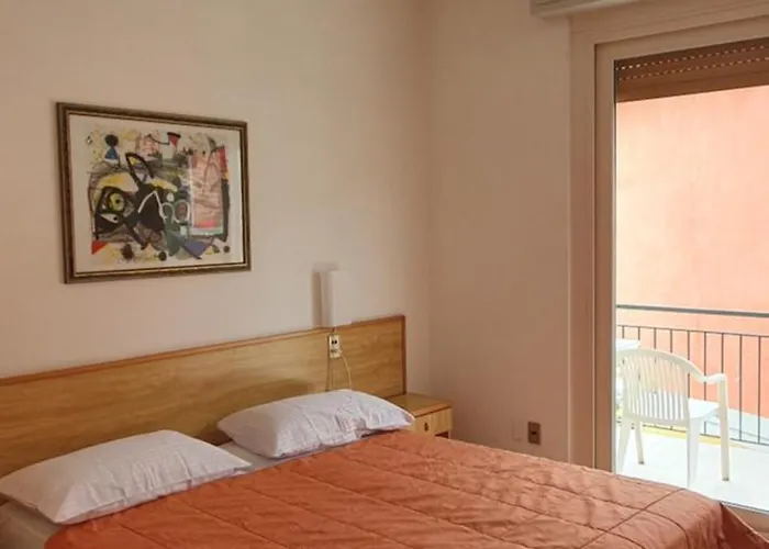 The House 3* Мальчезине