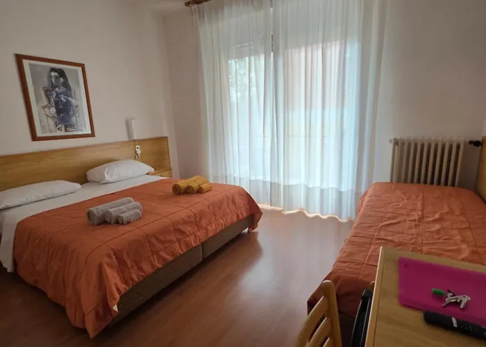 The House 3* Мальчезине