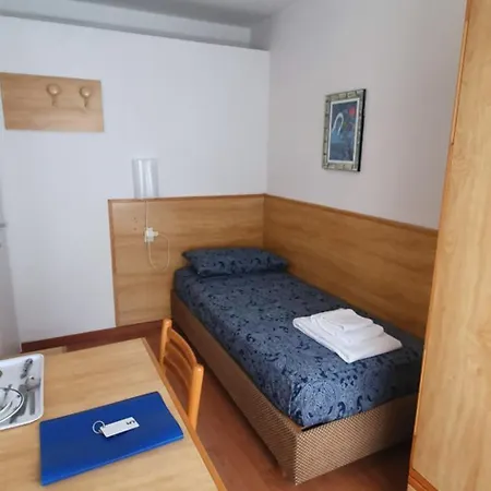 בית הארחה The House 3*